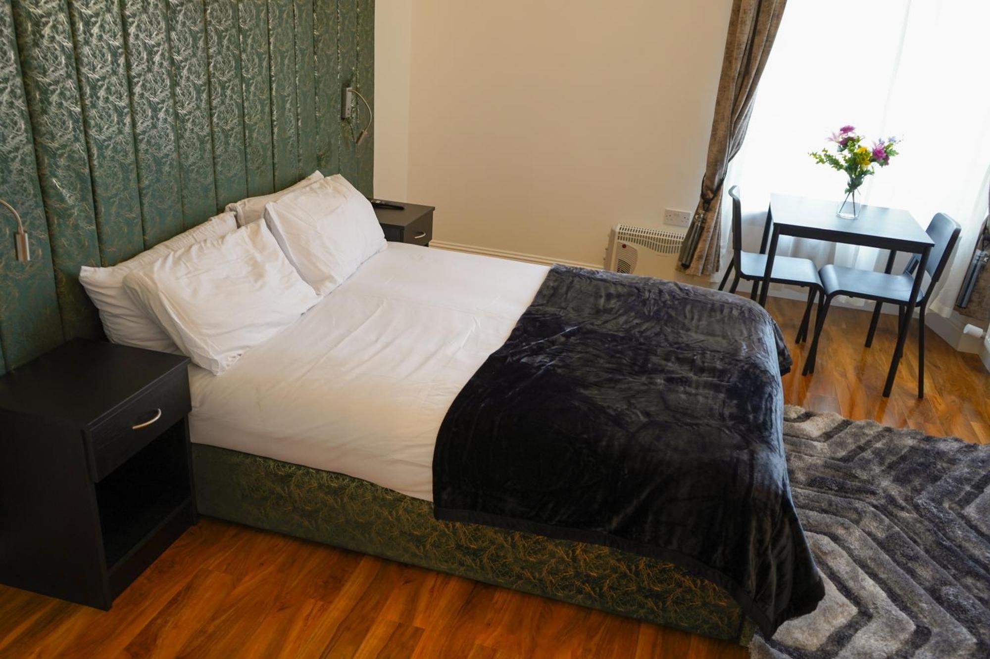 Novana Aparthotel Glasgow Phòng bức ảnh