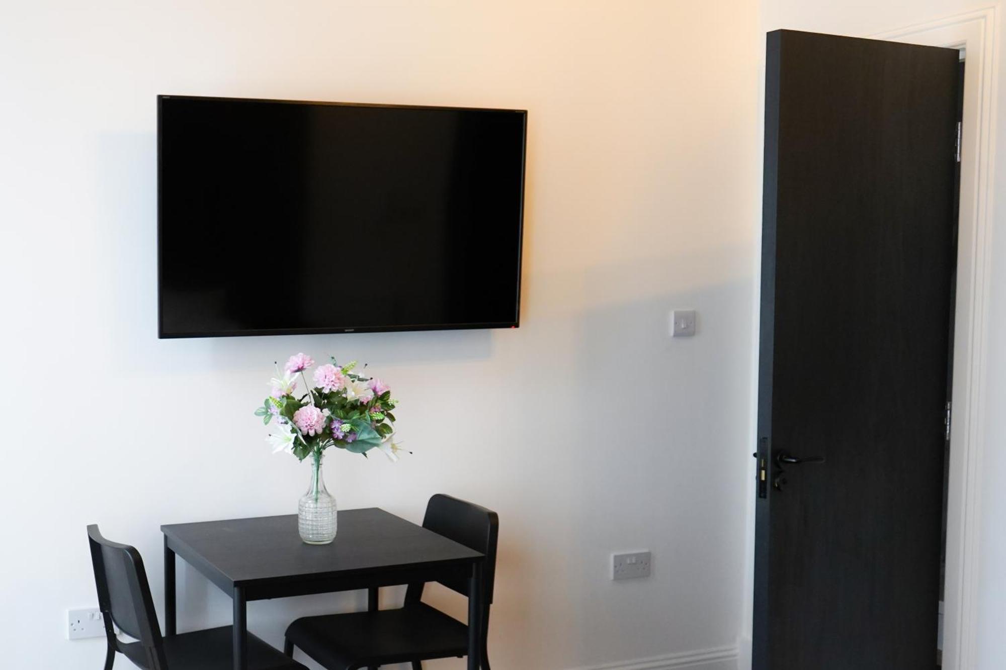 Novana Aparthotel Glasgow Phòng bức ảnh